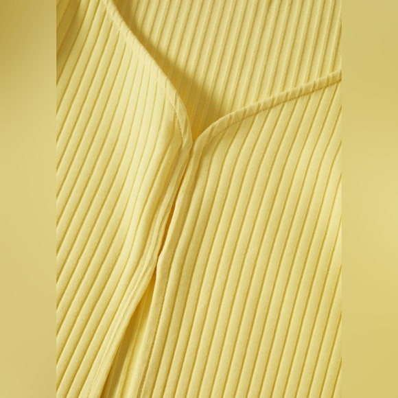 Mango Ribbed Knit Cardigan Size Medium New aw tags - Picture 6 of 6